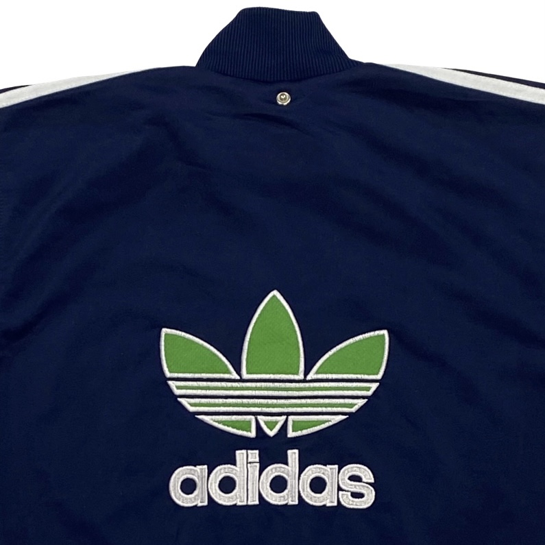 Adidas-Dark-Blue-Green-Kids-Shortsleeve-Tracksuit-Sweatshirt. dětská tmavě modrá tepláková značková vintage mikina s krátkým rukávem a zeleným logem na zádech