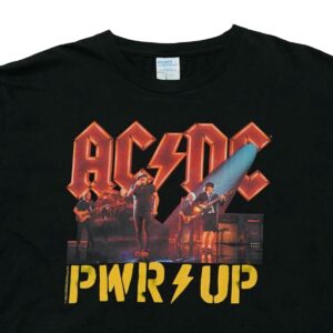 Pánské černé tričko s krátkým rukávem a potiskem rockové kapely AC/DC na přední straně Power Up Black T-Shirt