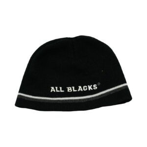Černá zimní čepice značky All Blacks s nášivkou z obou stran Black Beanie
