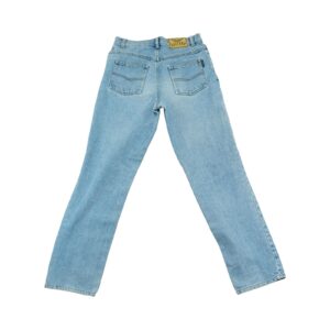 Dětské svetle modré vintage džíny značky Arizona s nášivkou na zadní straně. Dětské svetle modré vintage džíny značky Arizona s nášivkou na zadní straně.Arizona Blue Jeans