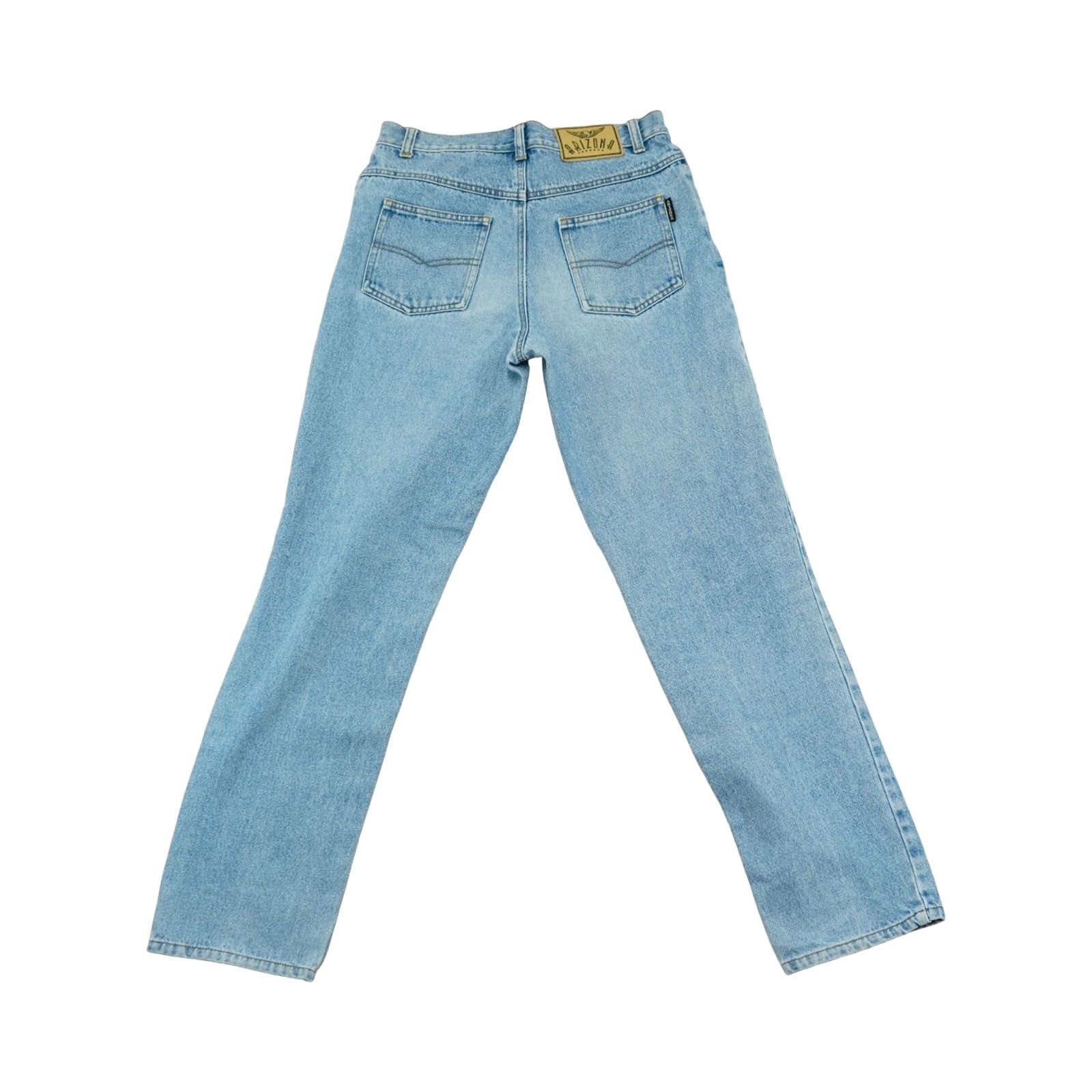 Dětské svetle modré vintage džíny značky Arizona s nášivkou na zadní straně. Dětské svetle modré vintage džíny značky Arizona s nášivkou na zadní straně.Arizona Blue Jeans