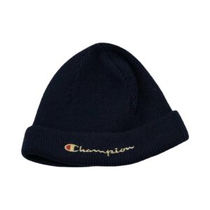 Tmavě modrá vintage zimní čepice značky Champion s nášivkou na přední straně Dark Blue Beanie