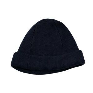 Tmavě modrá vintage zimní čepice značky Champion s nášivkou na přední straně Dark Blue Beanie