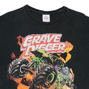 Pánské černé vintage tričko značky Delta Pro Weight s krátkým rukávem a potiskem Grave Digger na přední straně Black T-Shirt