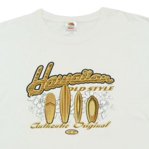 Pánské bílé vintage tričko značky Fruit of the Loom s krátkým rukávem a potiskem Hawaiian Old Style na přední straně White Vintage T-Shirt