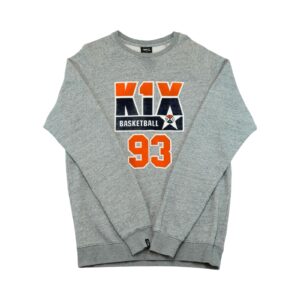 Pánský šedý vintage crewneck značky K1X s nášivkou Basketball 93 na přední straně Grey Crewneck