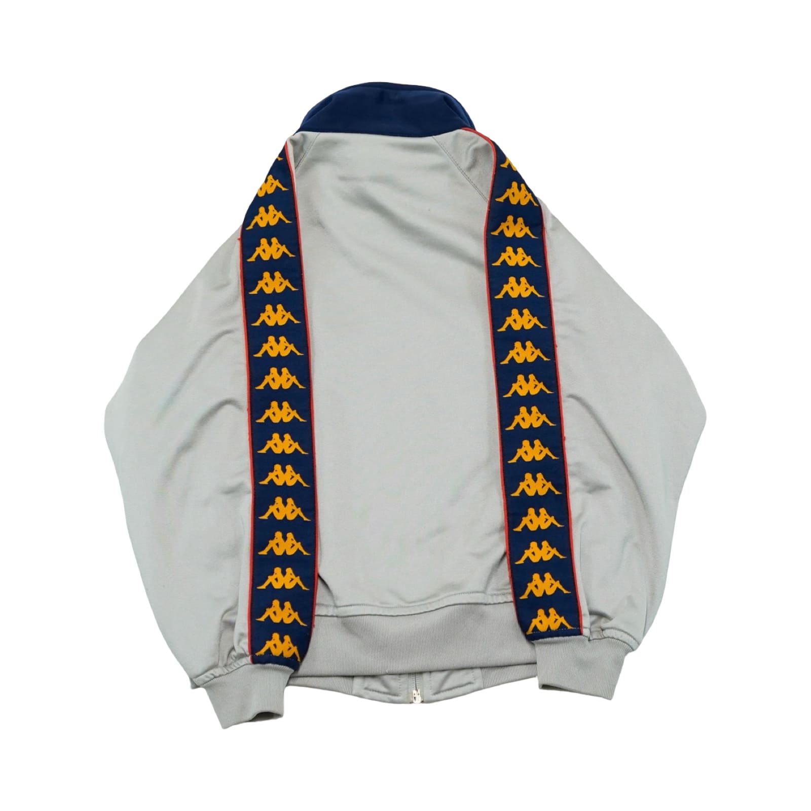 Dětská šedá tracksuit mikina značky Kappa s nášivkou na přední straně a rukávu Grey Tracksuit