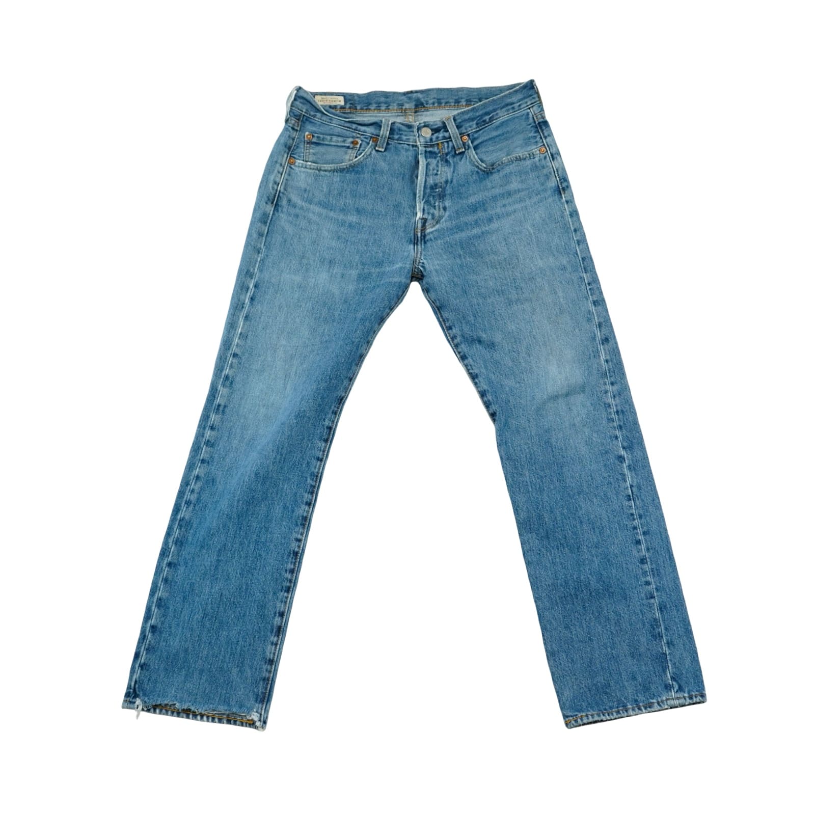 Pánské modré vintage džíny značky Levis - typ 501 s nášivkou na zadní straně.. Levis 501 Jeans