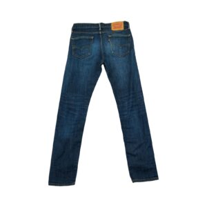 Pánské tmavě modré vintage džíny značky Levi's - typ 510 s nášivkou na zadní straně.. Levis Jeans
