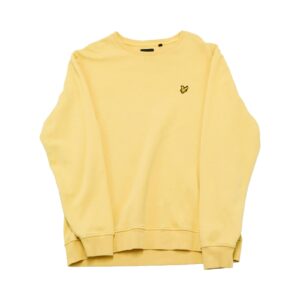Pánský žlutý svetr značky Lyle & Scott s nášivkou loga na přední straně.. Lyle & Scott Yellow Crewneck