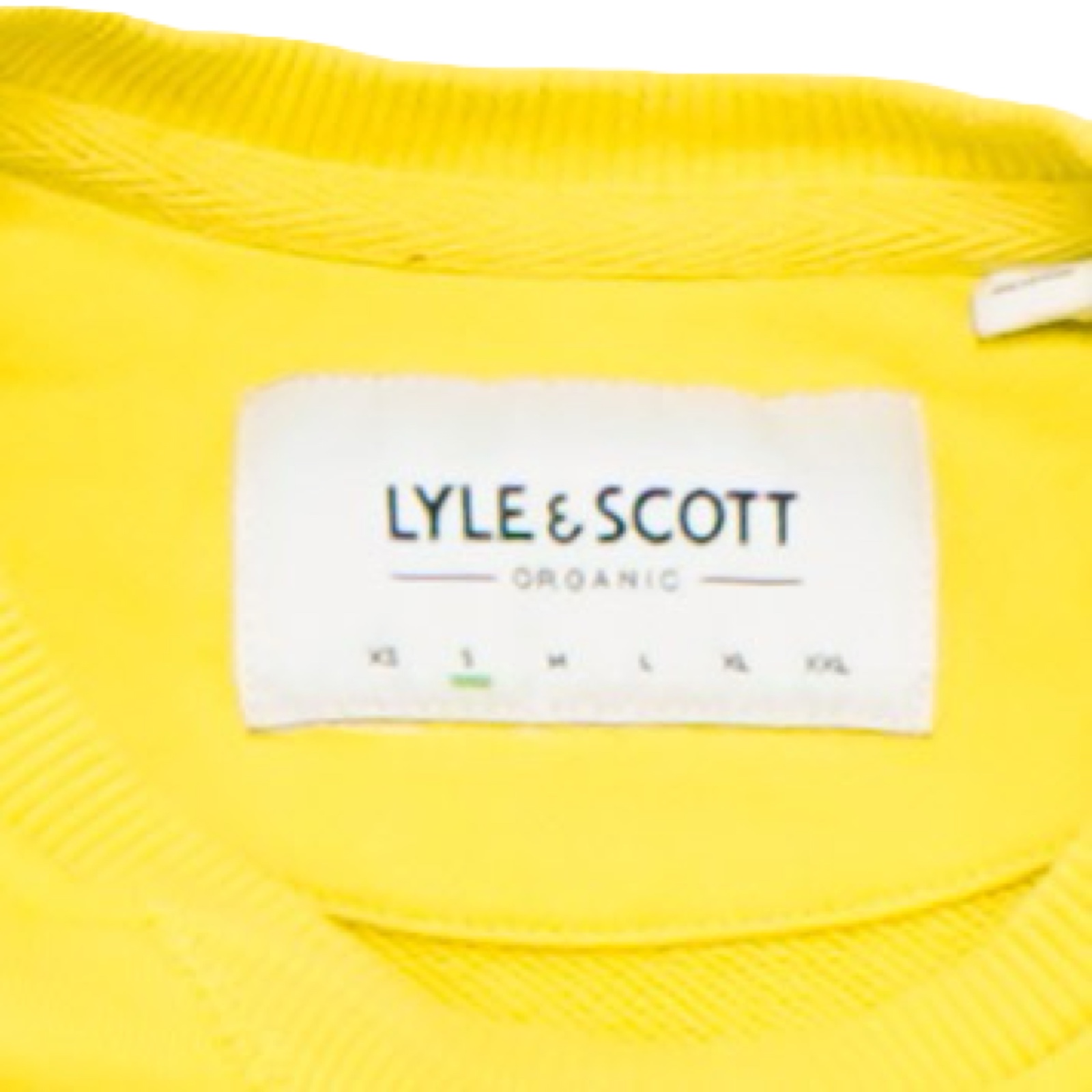 Pánský světle zelený crewneck značky Lyle & Scott s nášivkou na přední straně Light Green Crewneck