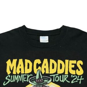Pánský černý crewneck značky Port & Company s potiskem lapely Mad Caddies na přední straně.. Mad Caddies Black Crewneck