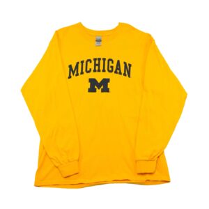 Michigan Yellow Longsleeve. Pánské žluté tričko s potiskem Michigan značky Gildan