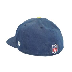 Unisex tmavě modrá kšiltovka značky New Era s nášivkou loga amerického fotbalového NFL týmu Seattle Seahawks . New Era Seattle Seahawks Dark Blue Cap