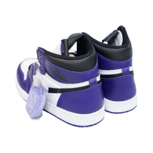 Pánské fialovo bílé kotníkové boty  Nike Air Jordan 1 Retro High OG . Nike Air Jordan 1 Court Purple Sneakers 1