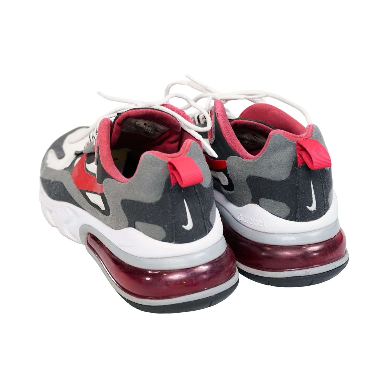 Nike Air Max 720 React červeno šedo černé boty . Nike Air Max 720 React Sneakers