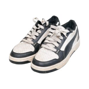 Puma černo bílé boty . Puma Caven Black White Sneakers
