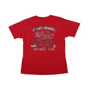 Pánské červené tričko značky Fruit of the Loom s krátkým rukávem a potiskem amerického baseballového týmu St. Lozis Cardinals z obou stran.. St. Louis Cardinals Champions Red T-Shirt