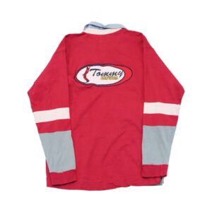Pánské červené vintage polo tričko značky Tommy Hilfiger s dlouhým rukávem a našivkou z obou stran.. Tommy Hilfiger Surfwear Red Polo Shirt